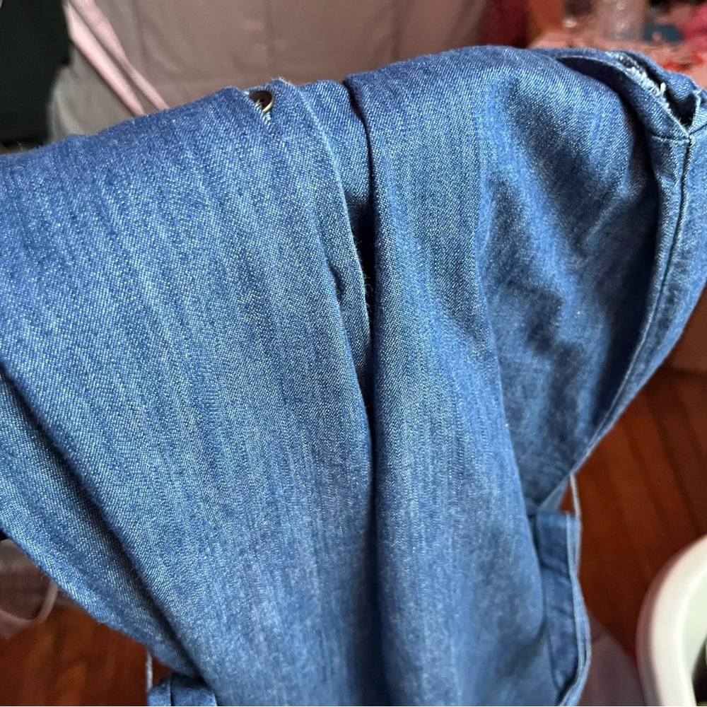 Universal Thread Denim Sleeveless Collared Button… - image 4